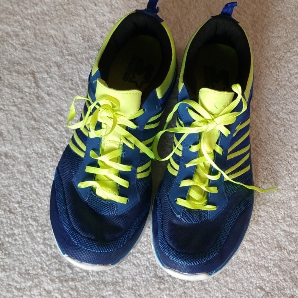 Starter sneakers